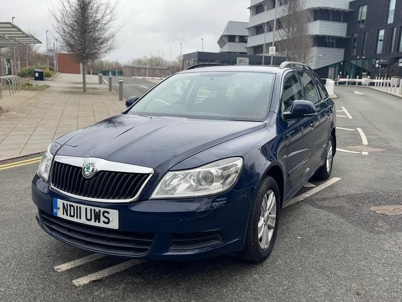 Used Skoda Octavia SE 2011 Blue Estate