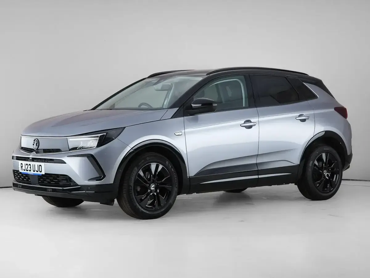 Used Vauxhall Grandland X S 131 HP (96 kW) 2023 Grey SUV