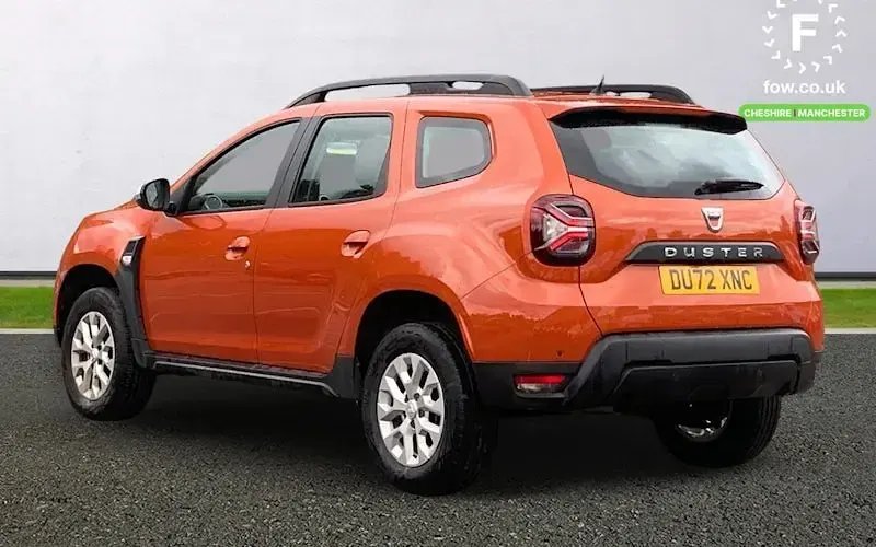 Used Dacia Duster Comfort 131 HP (96 kW) 2022 Orange SUV