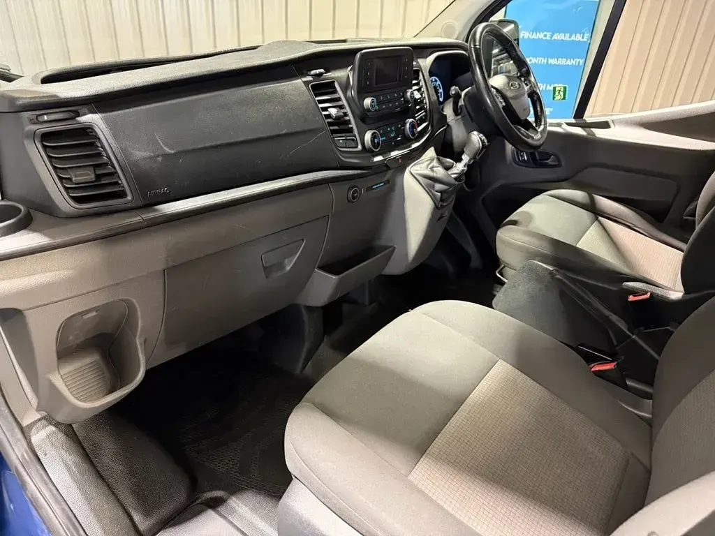 Used Ford Transit Trend 2019 Blue