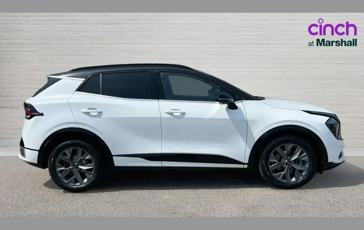 Used Kia Sportage GT-Line S 226 HP (166 kW) 2022 White SUV