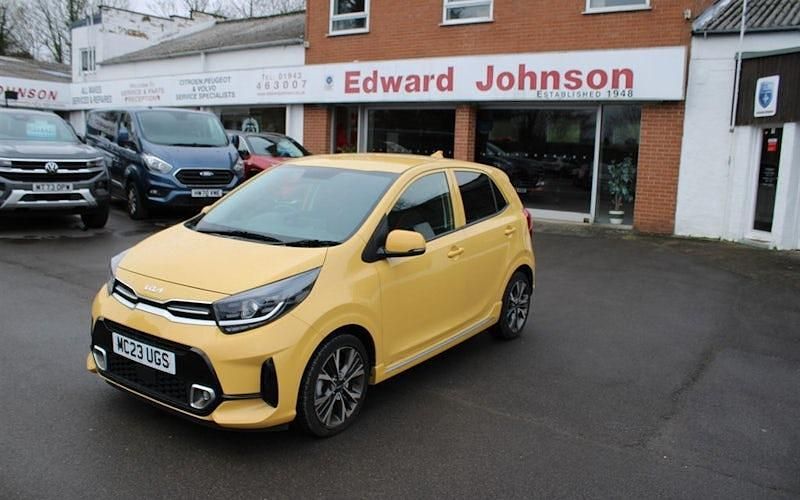 Used Kia Picanto GT-Line 67 HP (49 kW) 2023 Yellow Hatchback