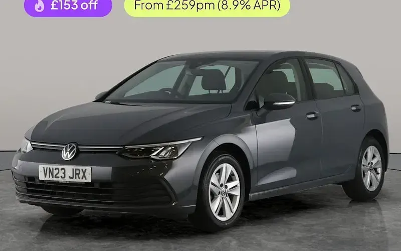 Used VW Golf VIII Life 150 HP (110 kW) 2023 Hatchback