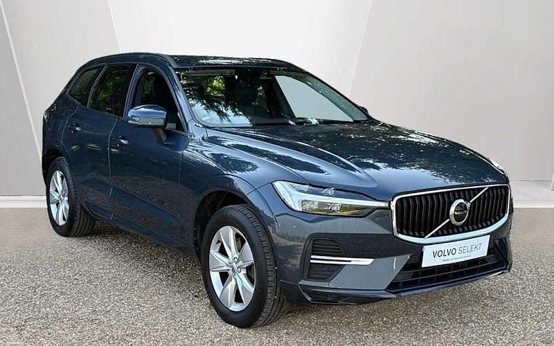 Used 2022 Volvo XC60 Momentum SUV | £27,895 (Good price) - Image 1/3