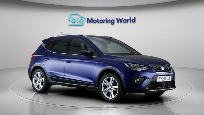 Blue Used 2021 Seat Arona FR SUV | £11,300 (Fair price) - Image 1/4