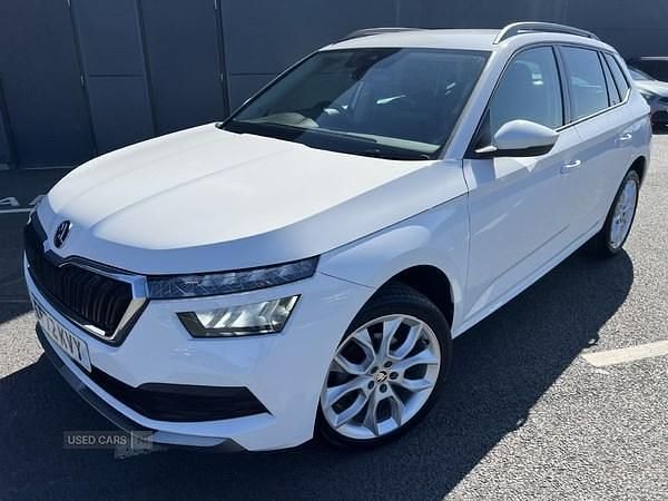 White Used 2023 Skoda Kamiq SE Drive SUV | £14,995 (Fair price) - Image 1/4