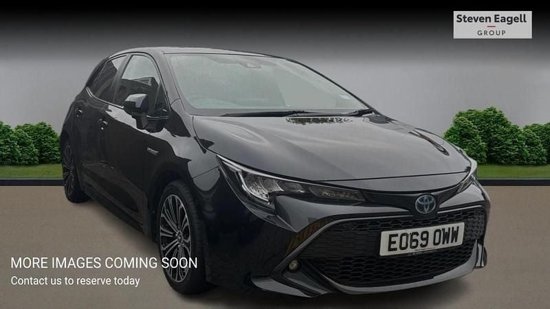 Black Used 2019 Toyota Corolla Design Hatchback | £16,355 (Good price) - Image 1/4