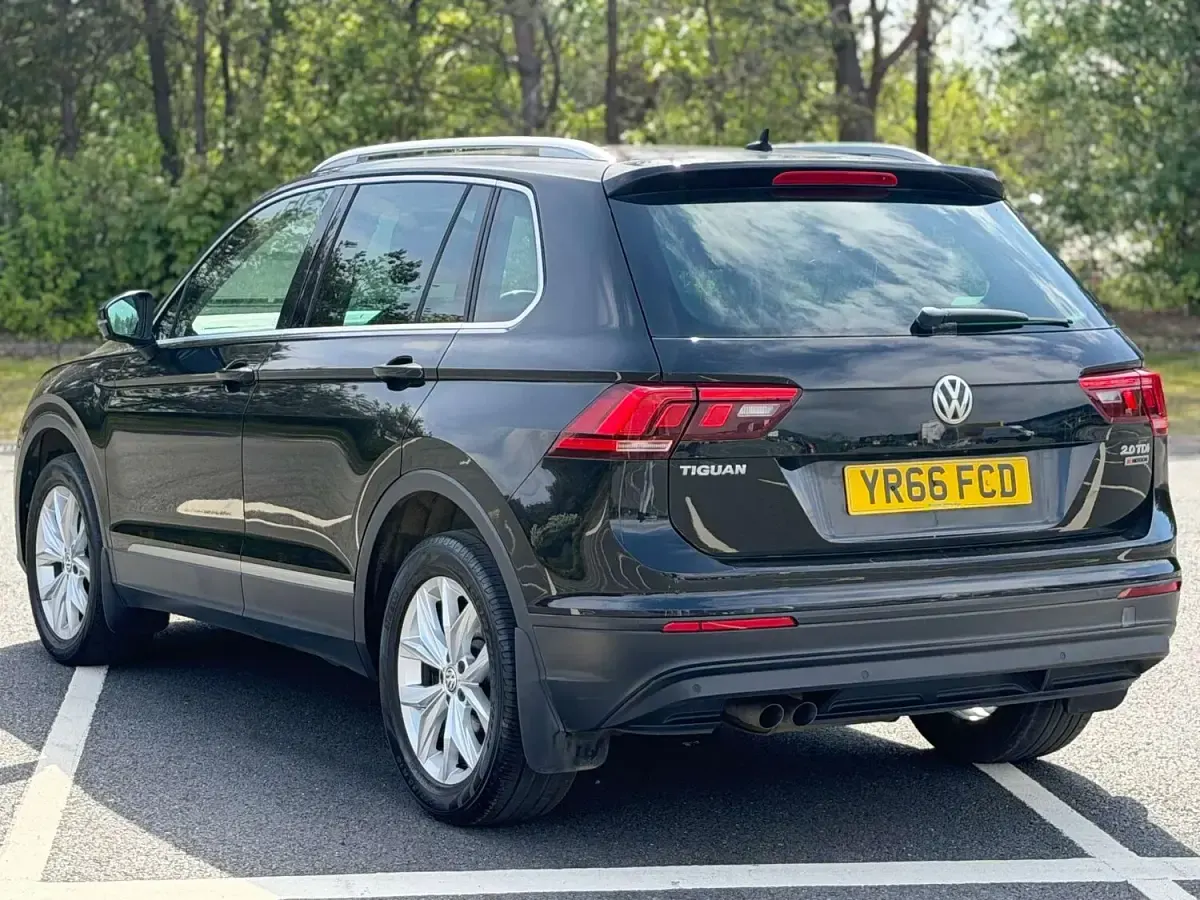 Used VW Tiguan SE 2016 Black SUV