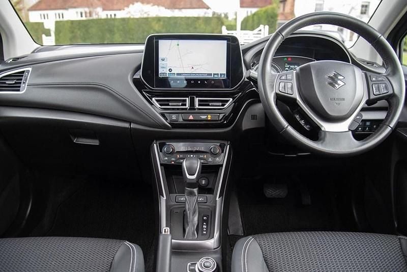 Used Suzuki SX4 S-Cross 116 HP (85 kW) 2023 Red SUV