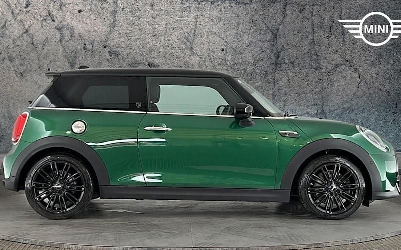 Used Mini Cooper S Exclusive 178 HP (130 kW) 2022 Hatchback