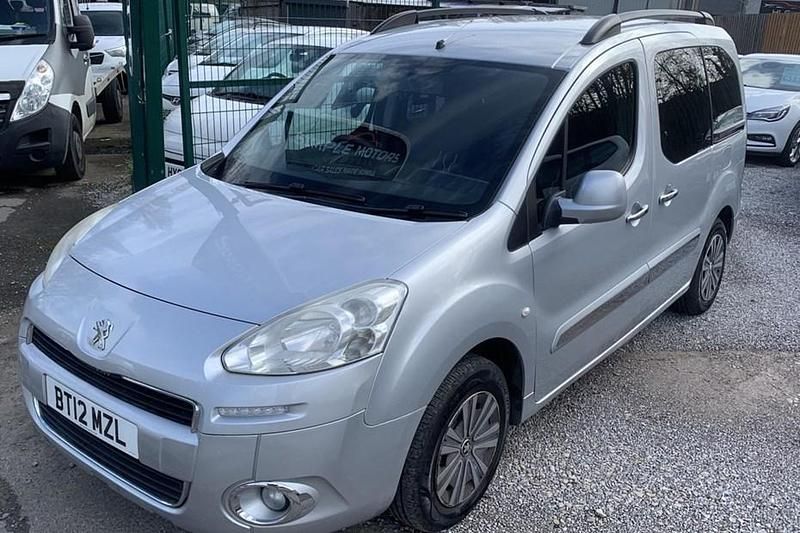 Used Peugeot TePee S 92 HP (67 kW) 2012