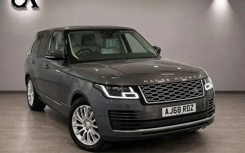 Used Land Rover Range Rover Vogue 275 HP (202 kW) 2018 SUV
