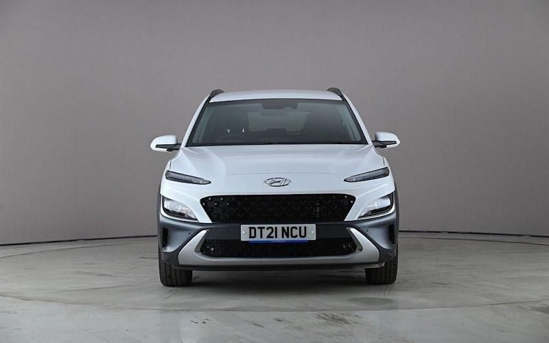 Used Hyundai Kona Premium 141 HP (103 kW) 2021 White SUV