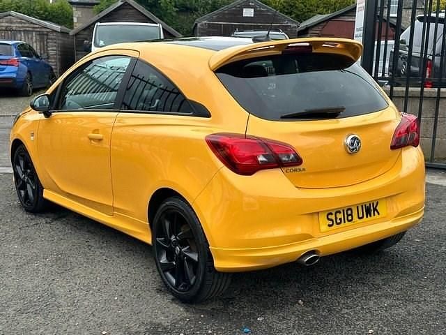 Used Vauxhall Corsa Edition 74 HP (54 kW) 2018 Orange Hatchback