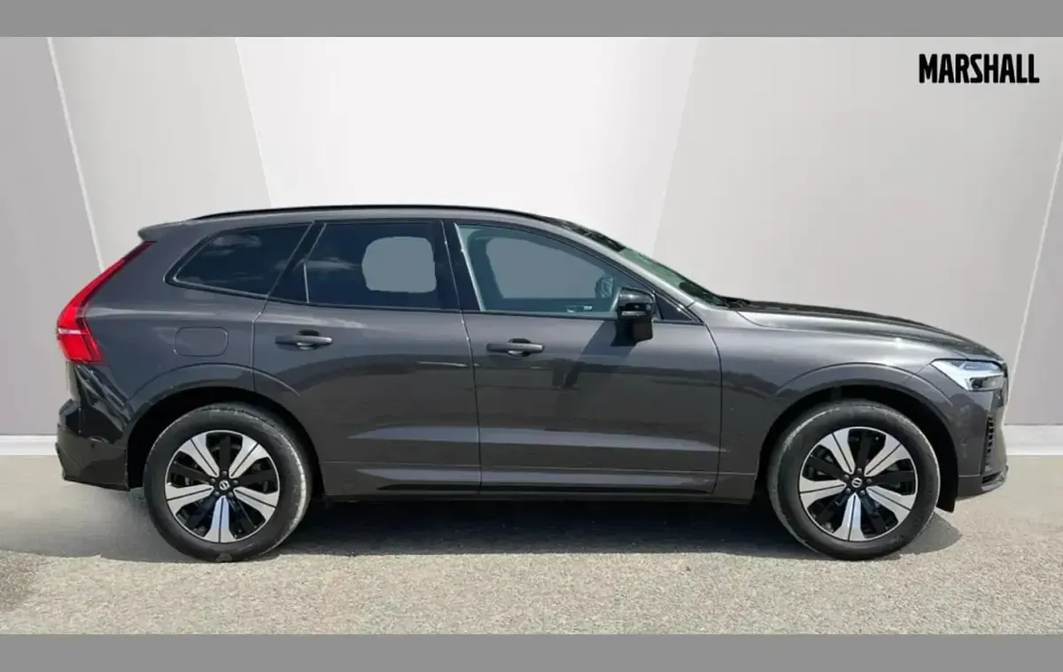 Used Volvo XC60 Plus 350 HP (257 kW) 2023 Grey SUV