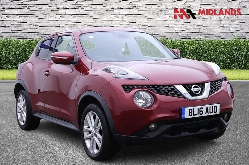 Red Used 2016 Nissan Juke N-Connecta SUV | £5,000 (Fair price) - Image 1/1