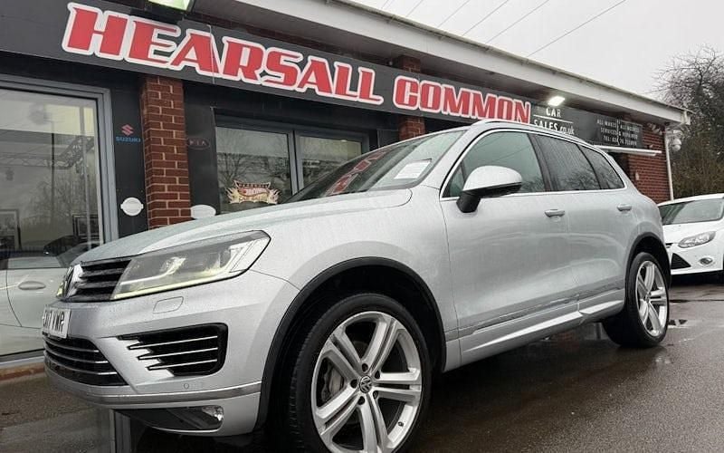 Używany VW Touareg R-line Plus 262 KM (192 kW) 2017 SUV