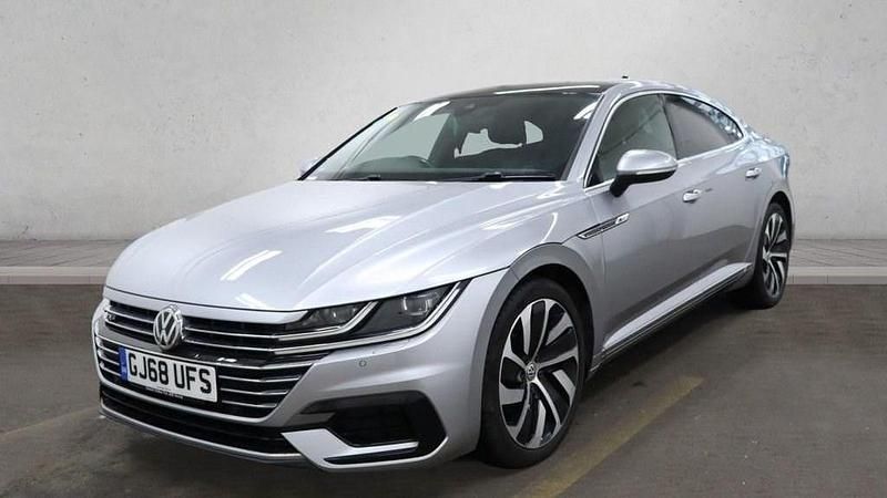 Begagnad VW Arteon R-line 190 HK (139 kW) 2018 Silver Halvkombi