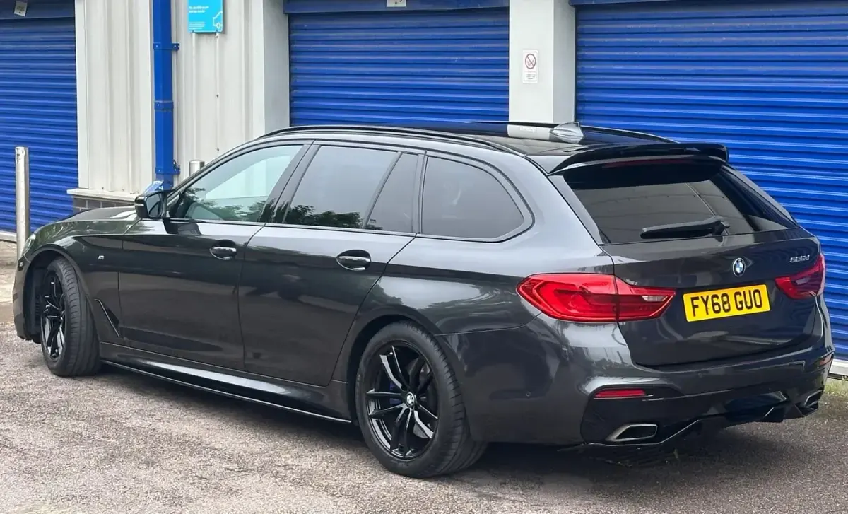 Usado BMW 525 M Sport 2018 Gris Familiar