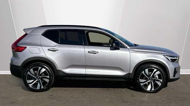 Used Volvo XC40 Ultra 194 HP (142 kW) 2026 SUV
