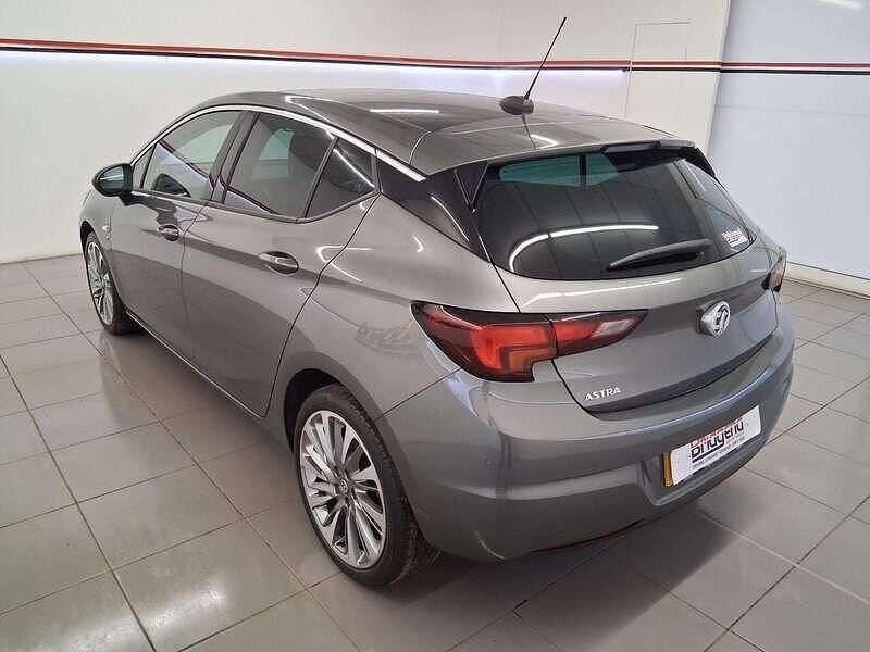Second-hand Vauxhall Astra Edition 2021 Gri Hatchback