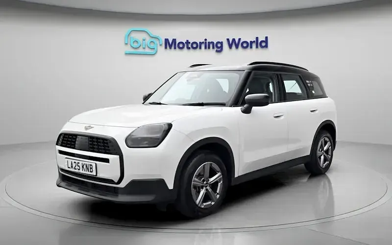 Used Mini Countryman Classic 170 HP (125 kW) 2025 White SUV