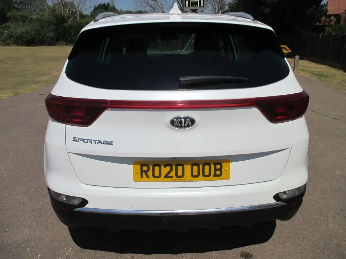 Used Kia Sportage 2020 White SUV