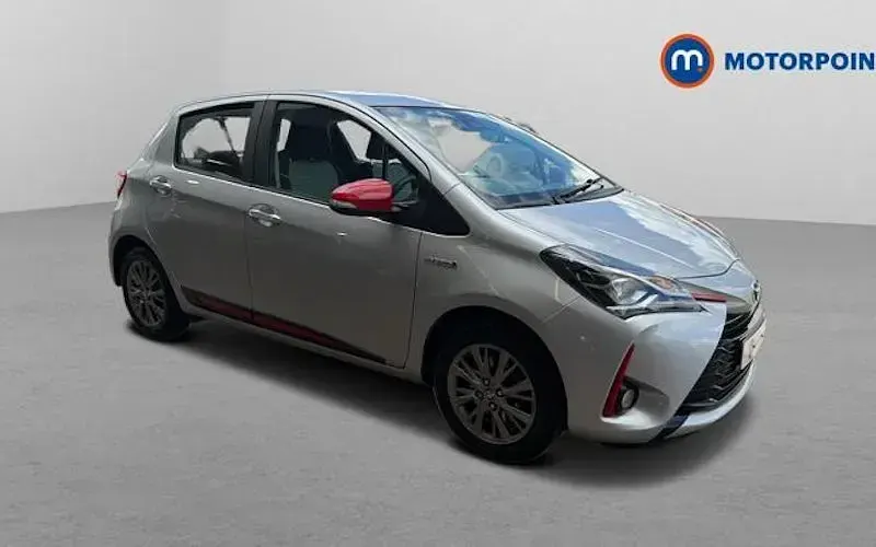 Used Toyota Yaris 101 HP (74 kW) 2020 Hatchback