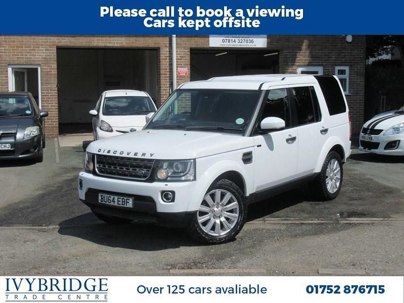 White Used 2014 Land Rover Discovery 4 SE SUV | £12,395 (Fair price) - Image 1/2
