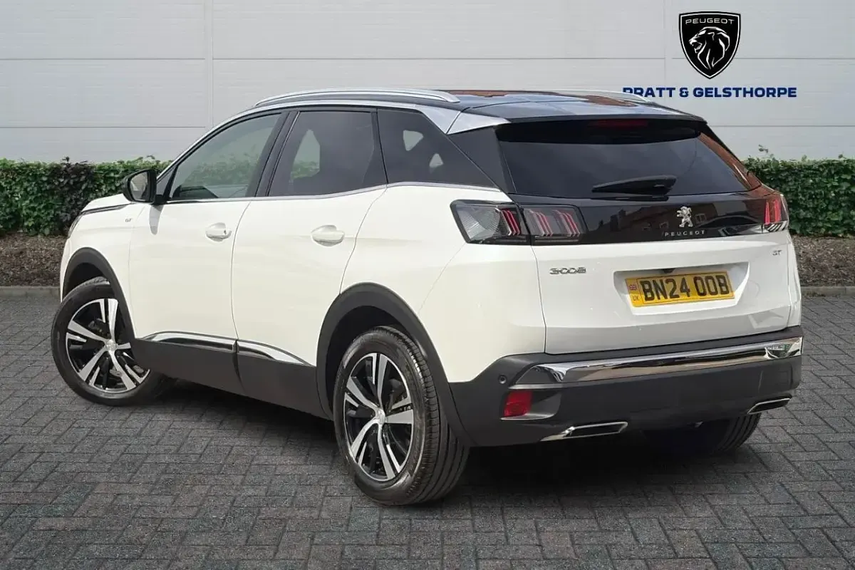 Used Peugeot 3008 GT 129 HP (94 kW) 2024 White SUV
