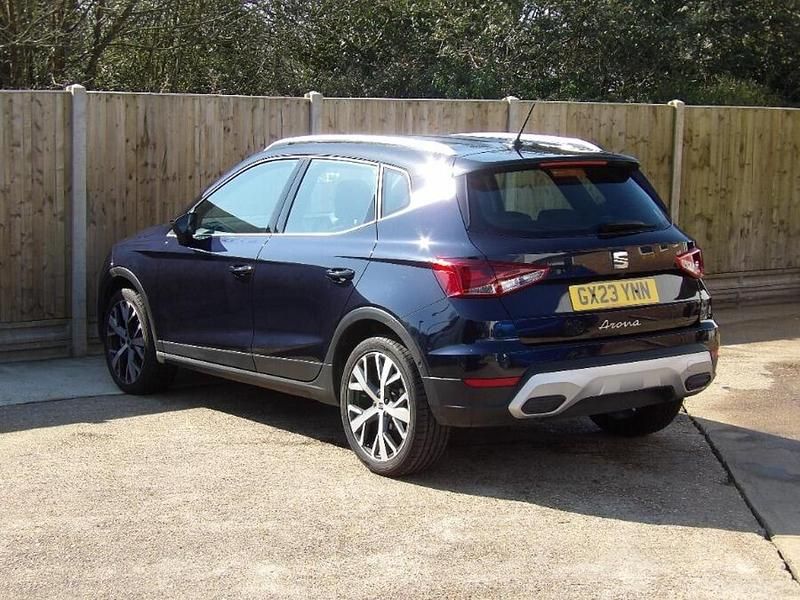 Used Seat Arona Xperience Lux 108 HP (79 kW) 2023 Blue SUV