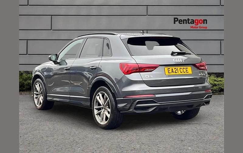 Used Audi Q3 Black Edition 147 HP (108 kW) 2021 Grey SUV
