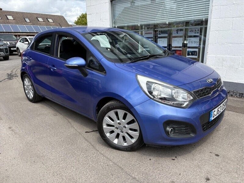 Blue Used 2013 Kia Rio 2 Hatchback | £4,495 (Fair price) - Image 1/4