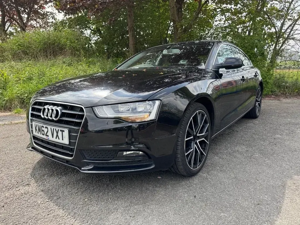 Begagnad Audi A5 Comfort 2013 Svart Sportkupé