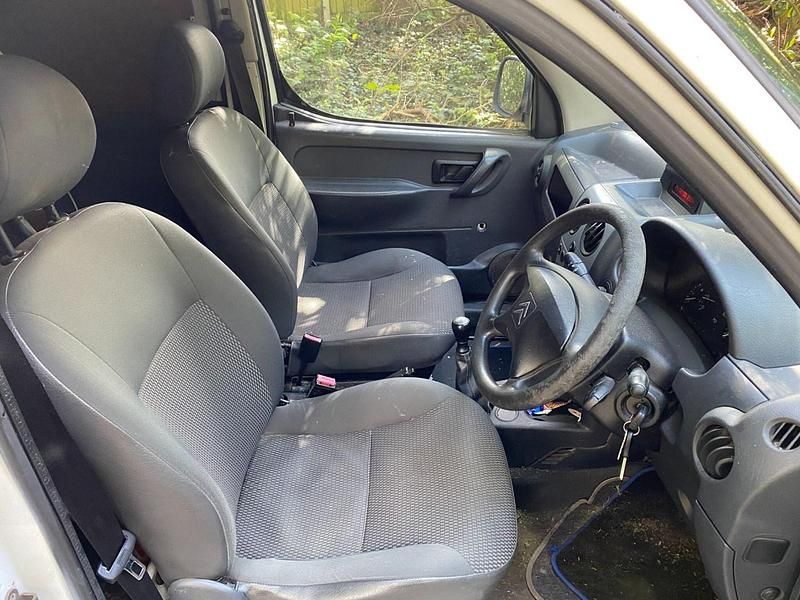 Used Citroën Berlingo First 2011 White MPV