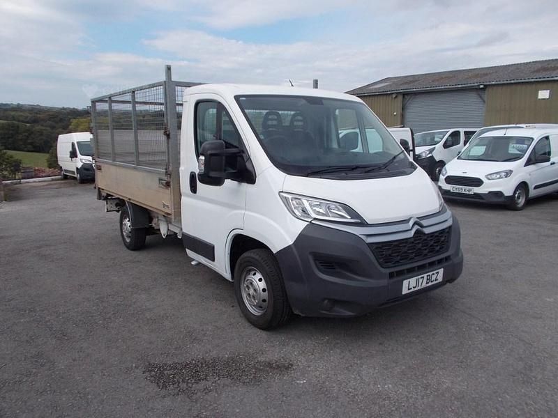 White Used 2017 Citroën Relay Van | £6,000 - Image 1/4