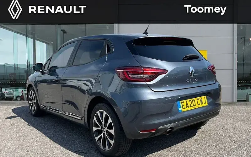 Used Renault Clio Iconic 72 HP (52 kW) 2020 Grey  Hatchback