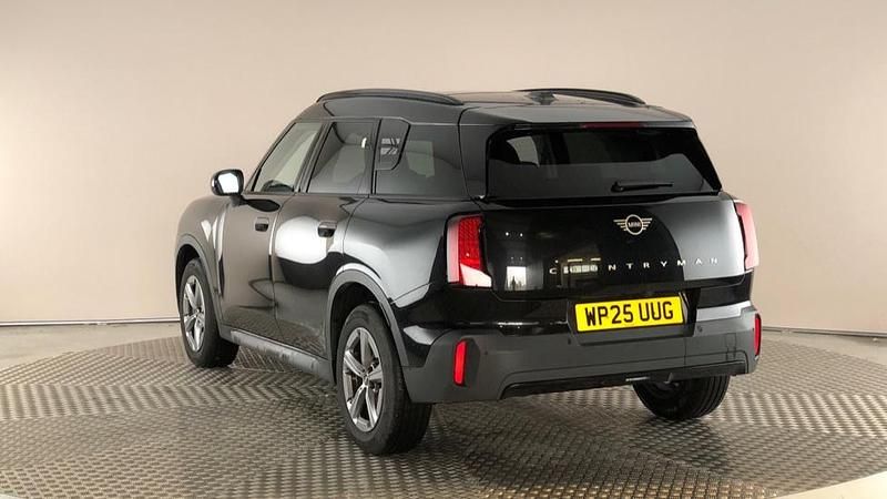 Used Mini Countryman 168 HP (123 kW) 2025 Black SUV