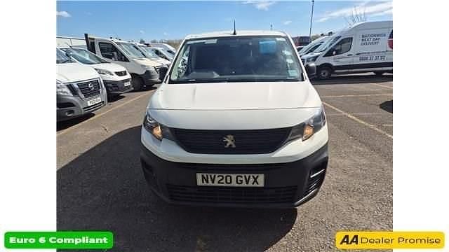 Used Peugeot Partner 131 HP (96 kW) 2020 White MPV