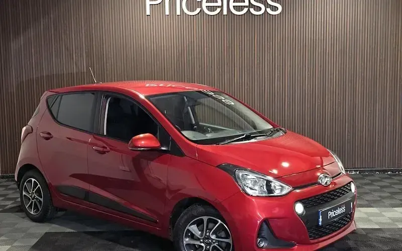 Begagnad Hyundai i10 Premium 88 HK (64 kW) 2020 Halvkombi
