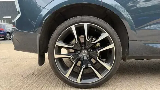 Used Volvo XC60 Ultimate 449 HP (330 kW) 2023 SUV