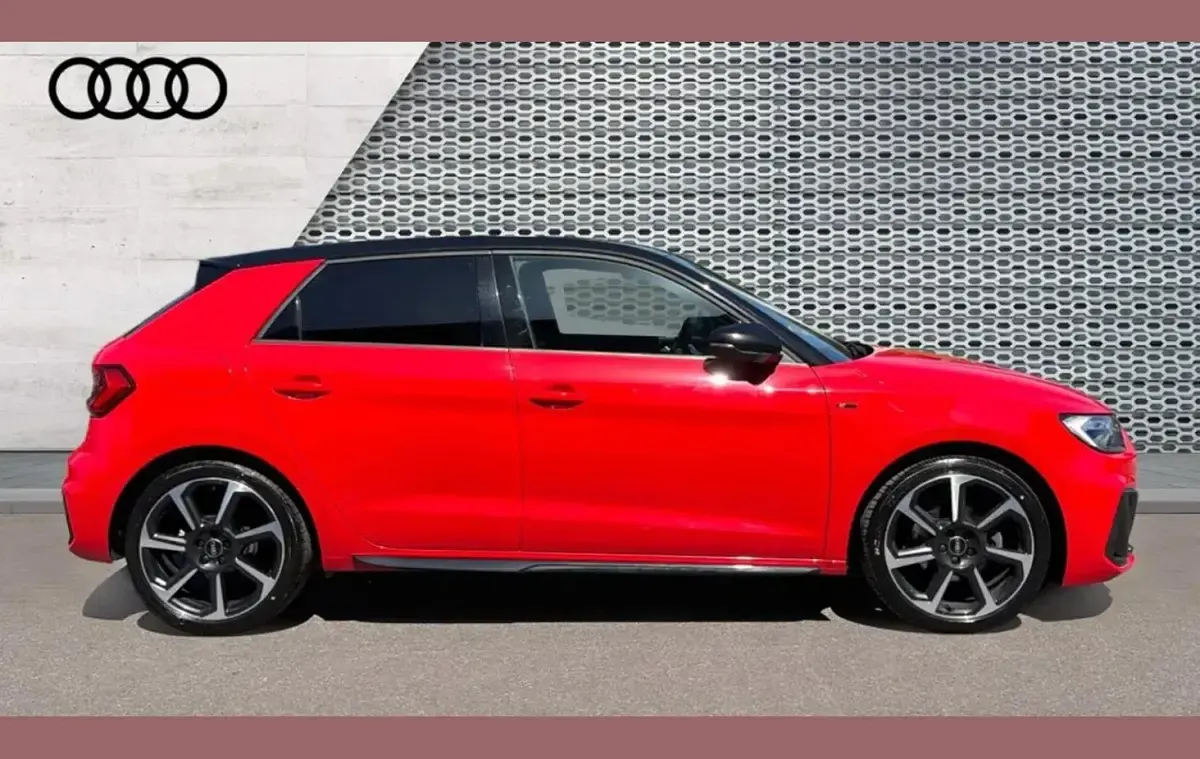 Used Audi A1 Black Edition 147 HP (108 kW) 2022 Red SUV