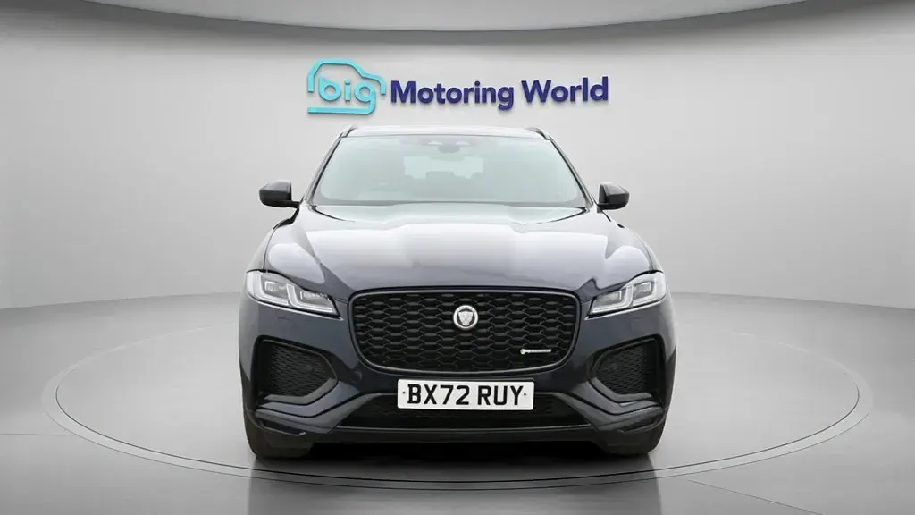 Second-hand Jaguar F-Pace R-Dynamic 204 CP (150 kW) 2023 Albastru SUV