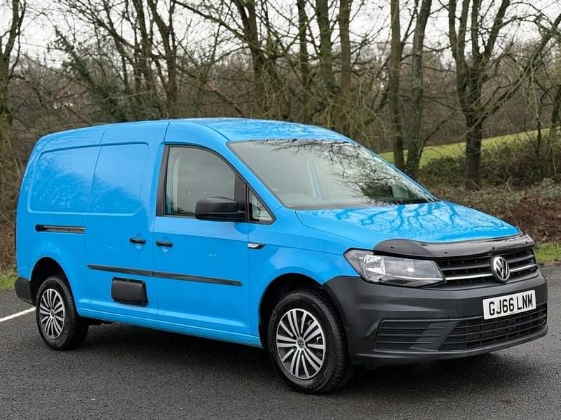 Used VW Caddy Maxi Startline 102 HP (75 kW) 2016 Blue MPV