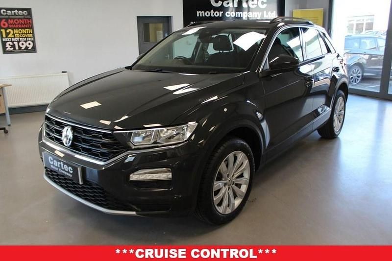 Used VW T-Roc SE 115 HP (84 kW) 2019 Grey SUV