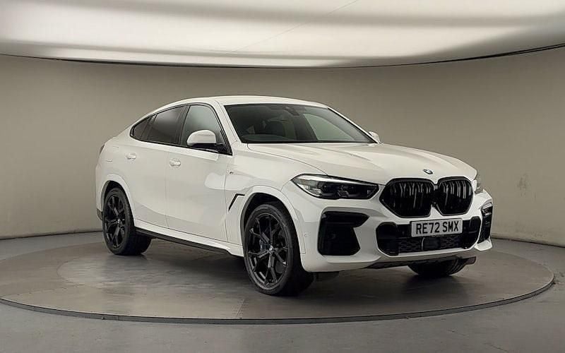 Used BMW X6 M Sport 340 HP (250 kW) 2022 Alpine white SUV