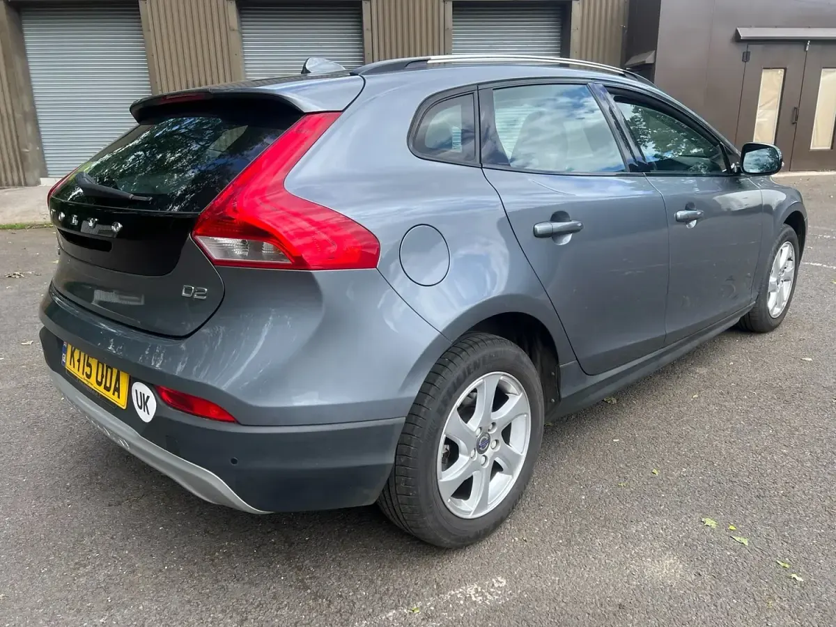 Used Volvo V40 SE 2015 Grey Hatchback