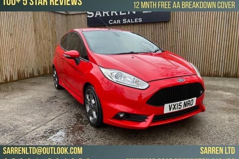Used Ford Fiesta ST 2015 Red Hatchback