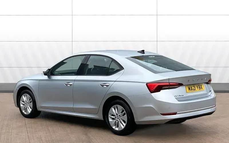 Used Skoda Octavia SE Technology 110 HP (80 kW) 2020 Silver Hatchback