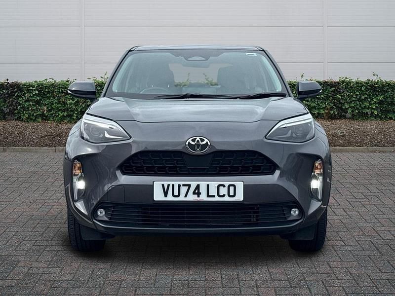 Second-hand Toyota Yaris Hybrid 2024 Gri Hatchback